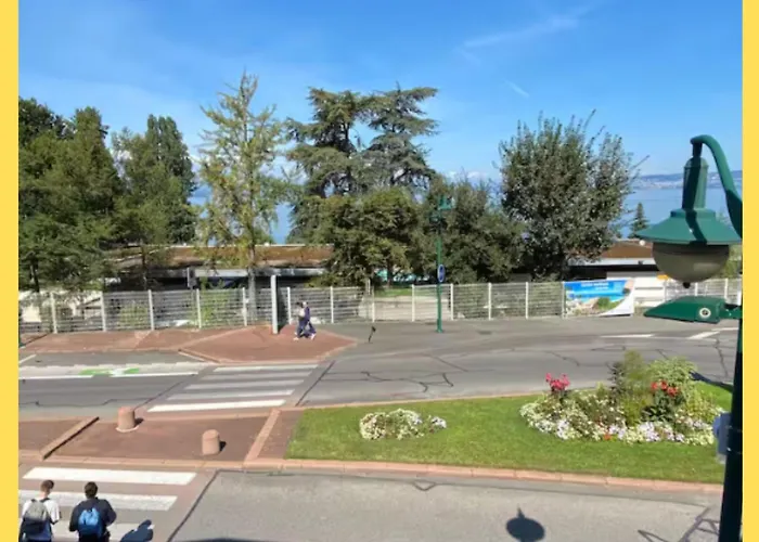 Magnifique T3 Spacieux De 150 M Carres Vue Leman Apartament *